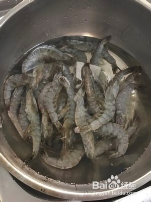食补养生黄瓜虾仁饺子的做法