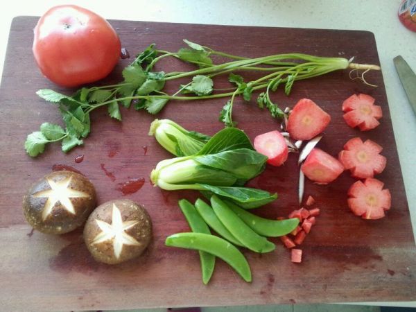 番茄浓汤牛肉面