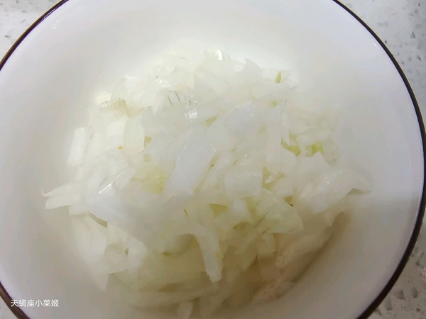 藤椒肥牛金针菇