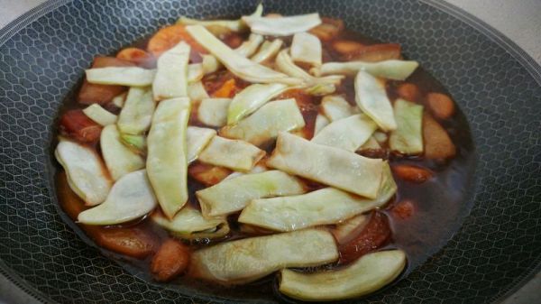 蒜子芸豆酱烧肉