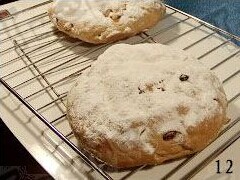 葡萄干杏仁面包
