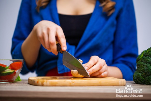 如何选购香菇，多吃香菇有什么好？