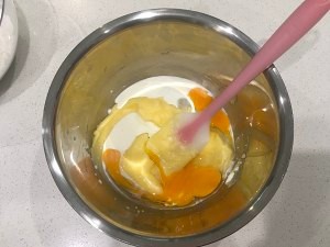 在家也能制作的苹果玛芬蛋糕