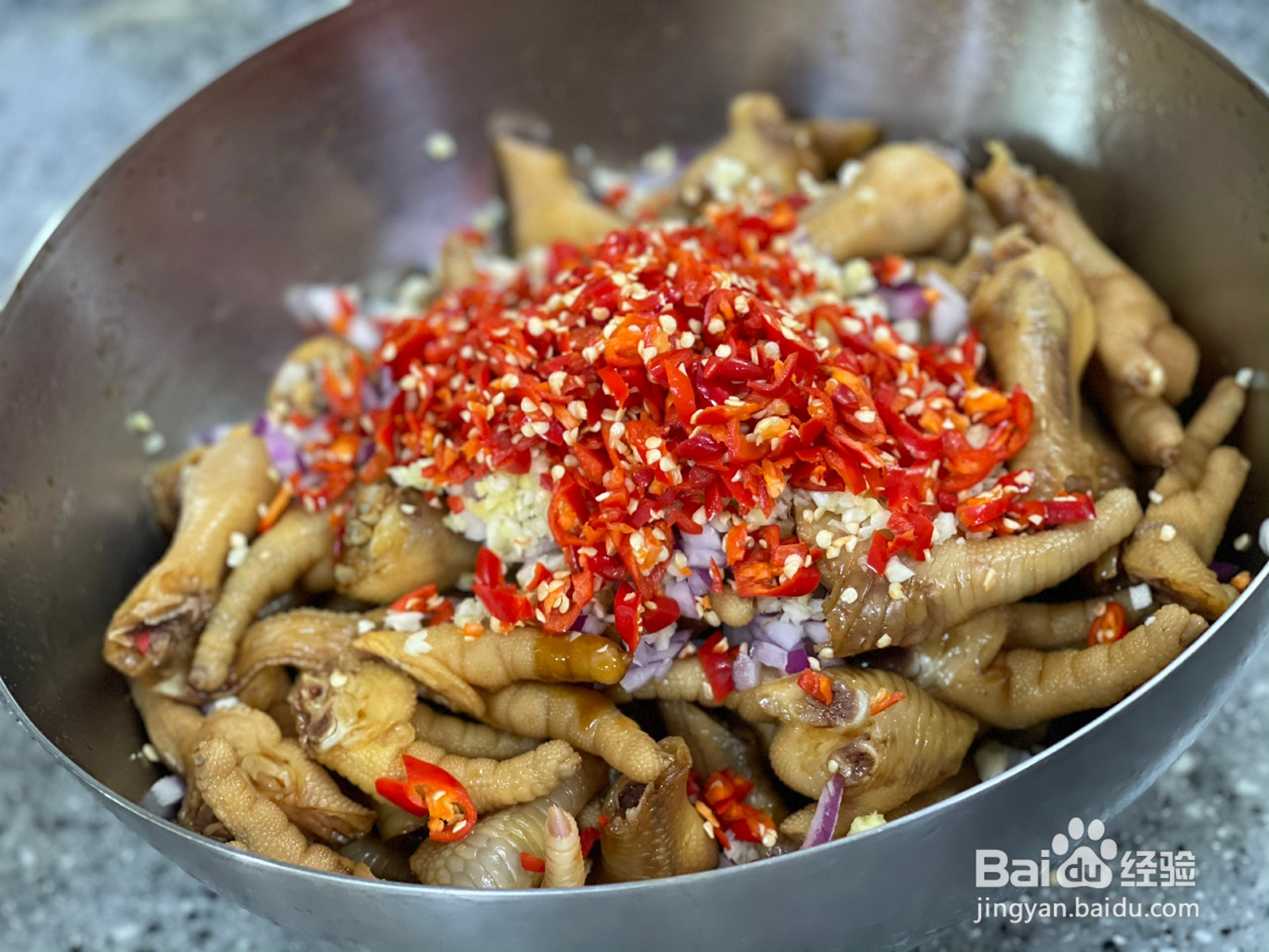 凉拌柠檬凤爪的做法