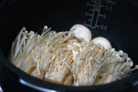 焗什锦菌菇的家常做法