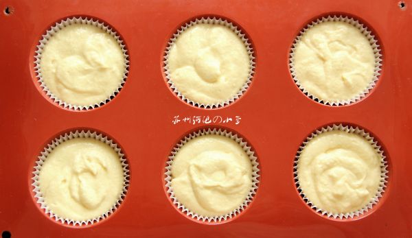 蓝莓奶油杯子蛋糕