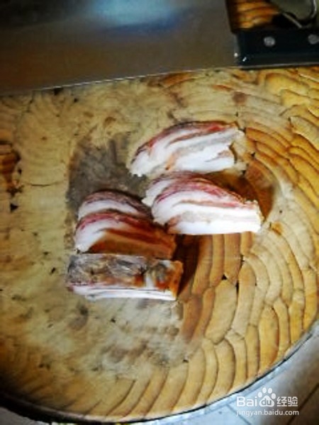 剁椒腊肉蒸南瓜的做法