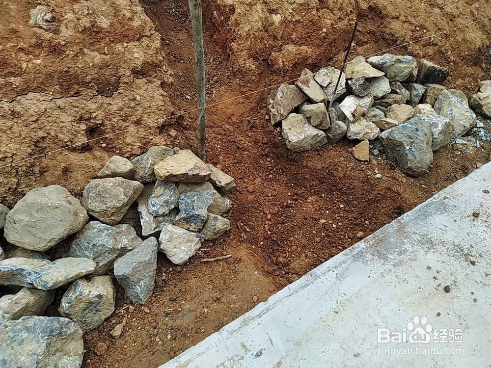 人字骨架襟边应该怎样做？