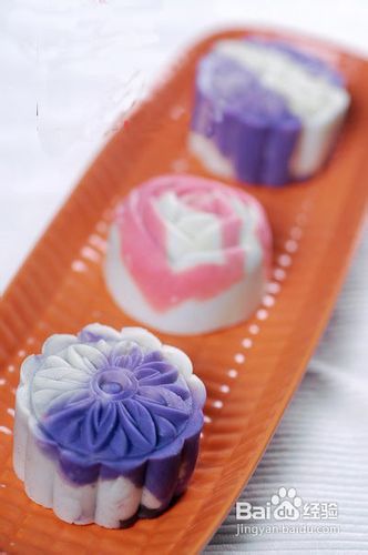 冰皮奶香月饼做法