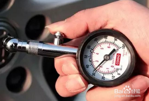 汽车胎噪声大怎么解决