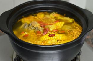 虫草干贝玉米汤