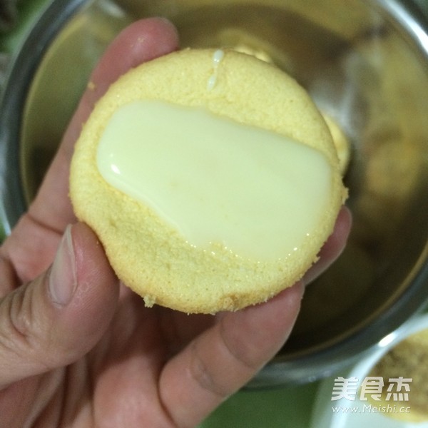 肉松蛋糕夹的做法