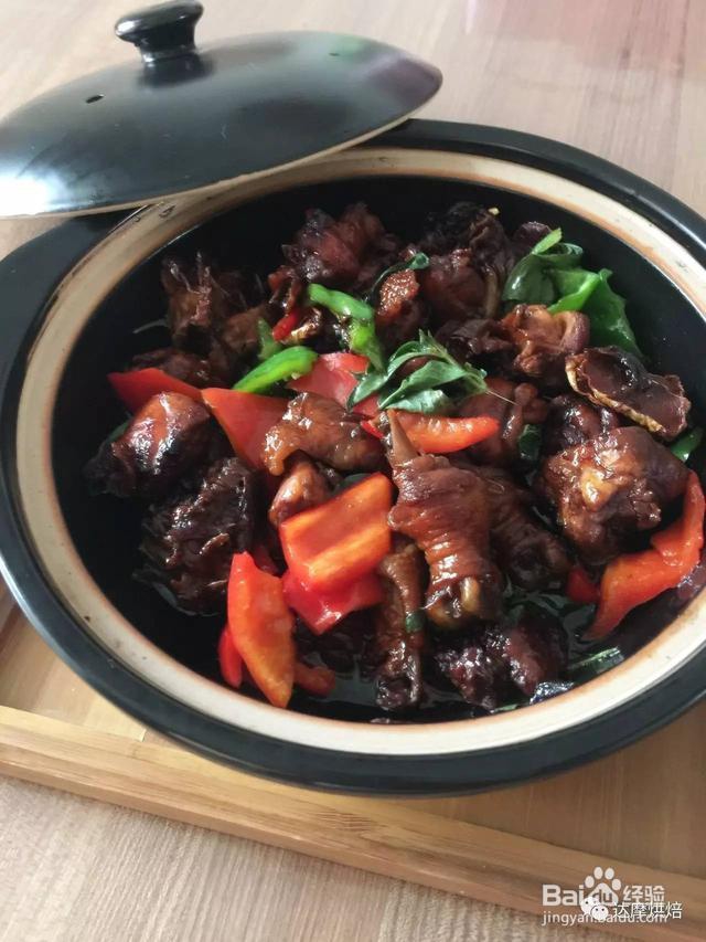 台湾名菜三杯鸡制作