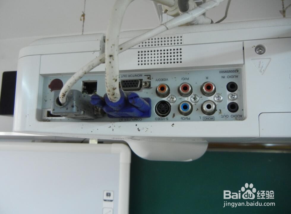 投影仪间歇性闪屏