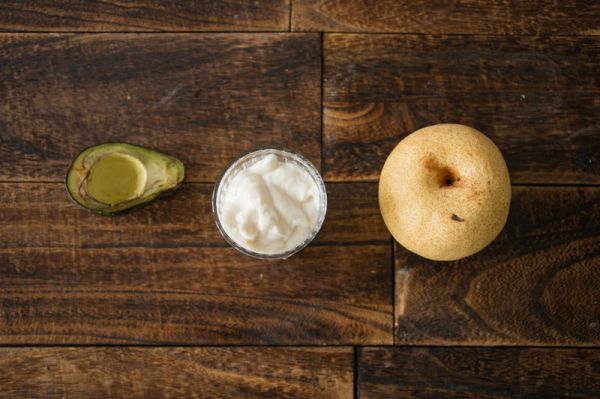 牛油果雪梨酸奶