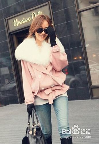 厚外套如何穿起来更时尚