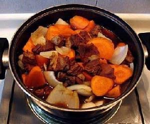 萝卜炖牛肉汤的制作方法