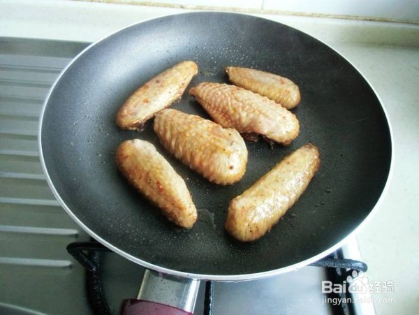香煎鸡翅的做法