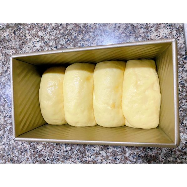 肉松火腿片咸吐司