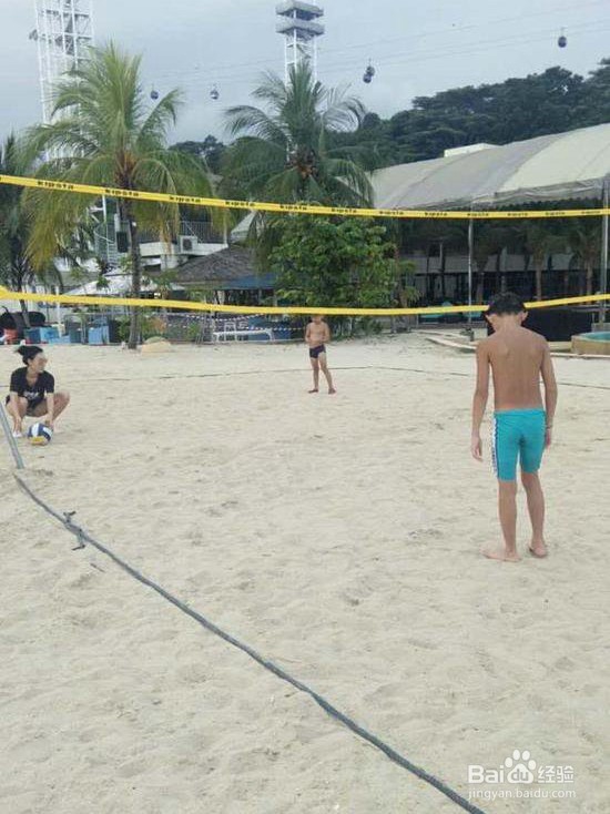 张柏芝教孩子打排球,据说谢母证实已与儿复合!