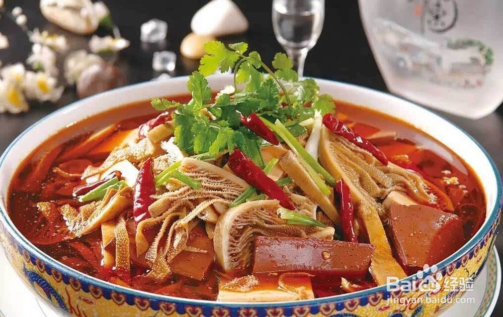 毛血旺是怎样制作的