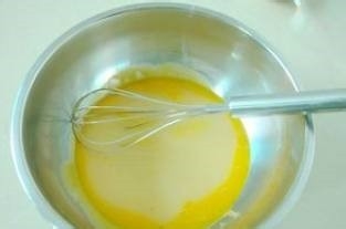 黑加仑蛋糕制作的步骤