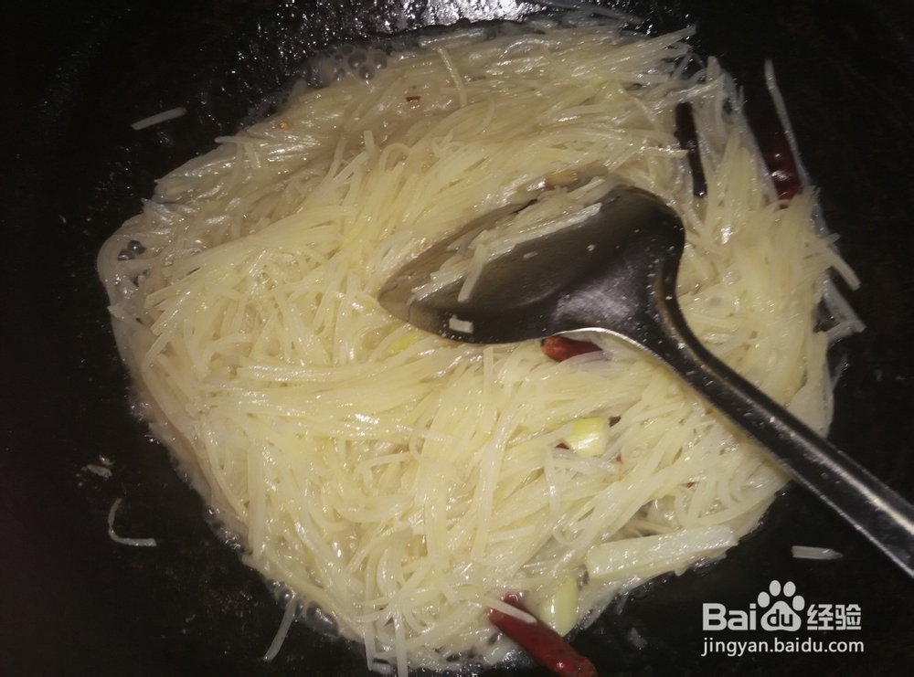 家常菜—酸辣土豆丝的做法