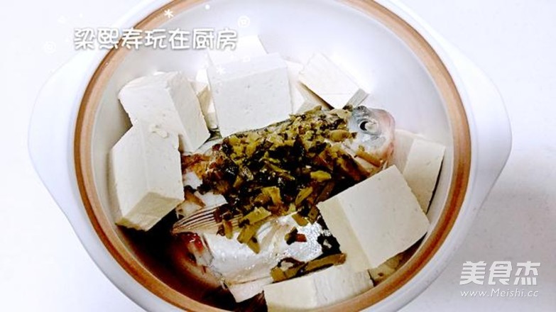 鱼头豆腐锅的做法