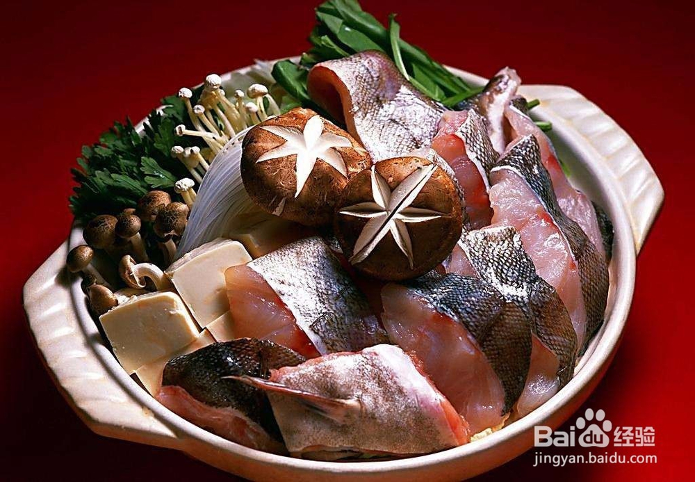 剖鱼时，不小心切破苦胆怎么办？