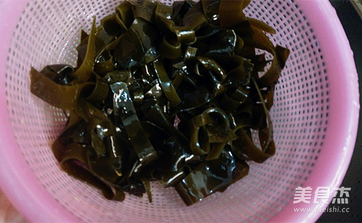 海带结烧肉的做法