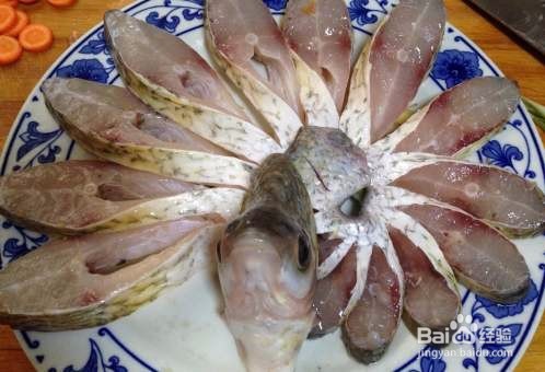 年味之宴客大菜孔雀开屏鱼怎么做？