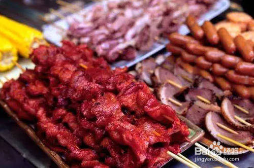 买买红酒专家教你，喝红酒哪些食物不宜吃？