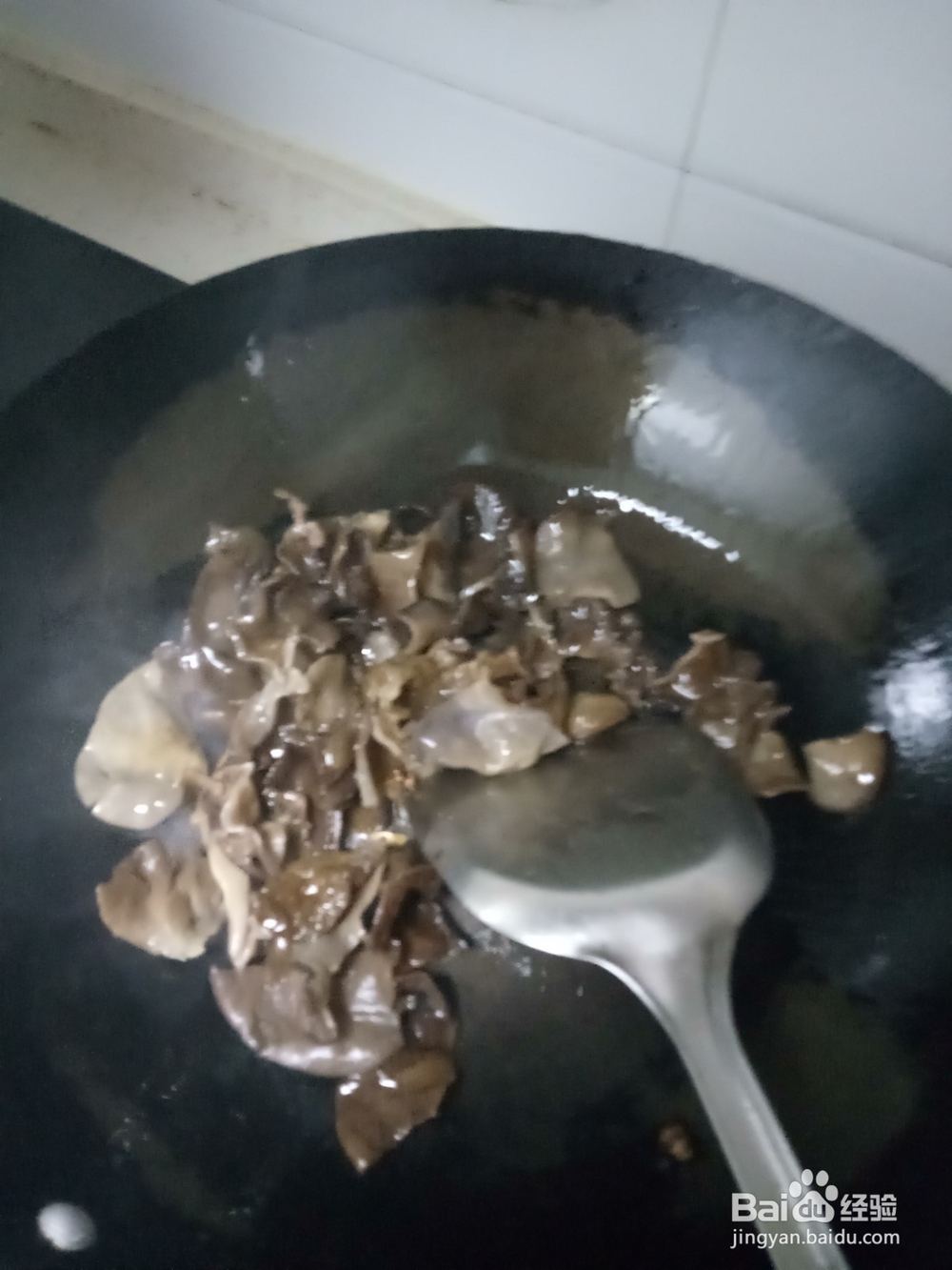 家常蒜苗炒木耳