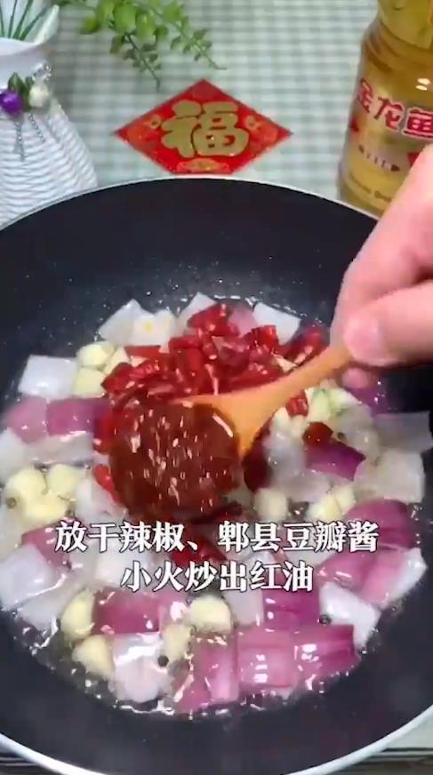 怎么做家庭版干锅什锦香辣虾