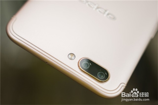 OPPO R11外媒评测汇总 前后2000万专为拍照设计