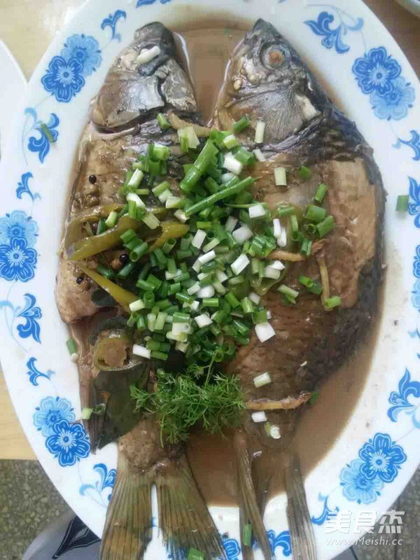 红烧鲫鱼的做法