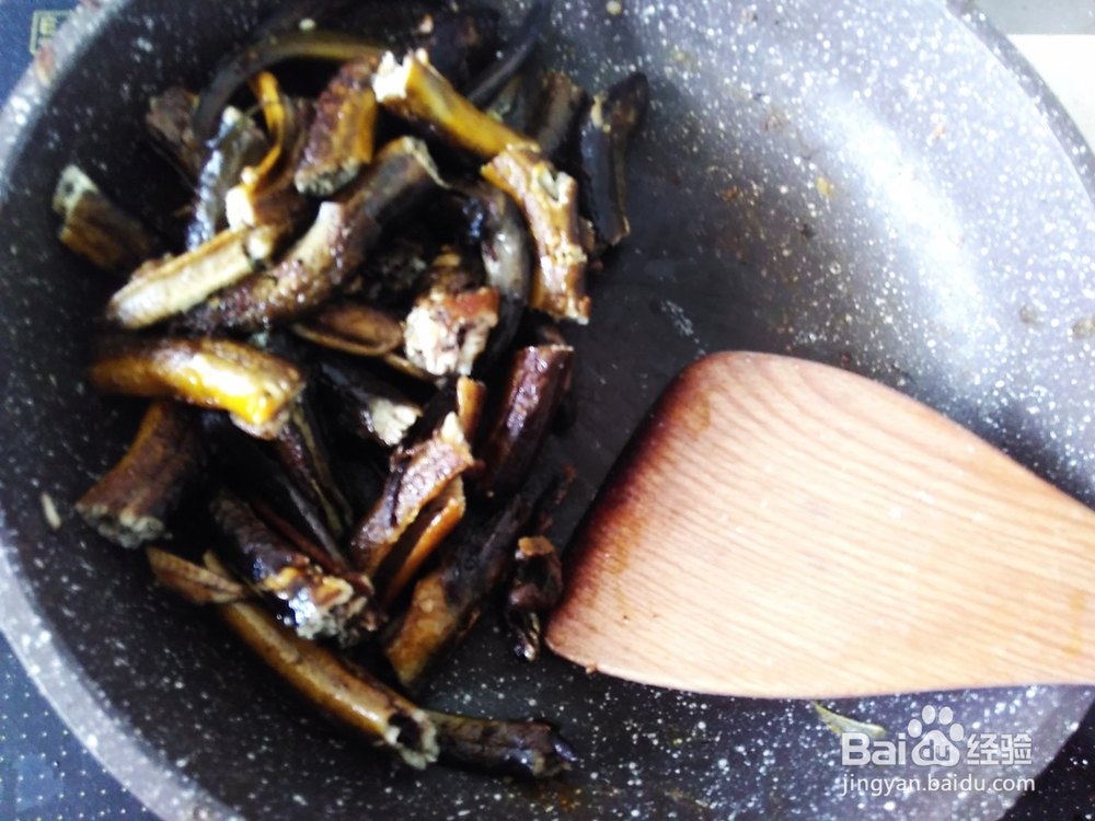 尖椒丝爆黄鳝的做法