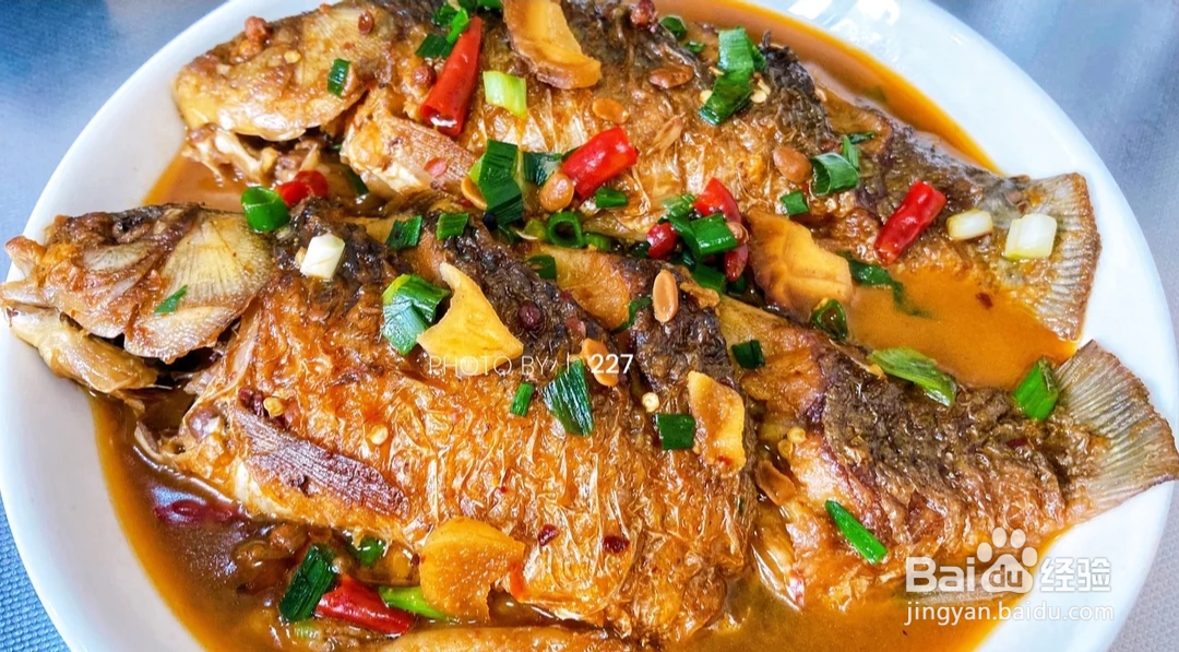 红烧鲫鱼怎么做？