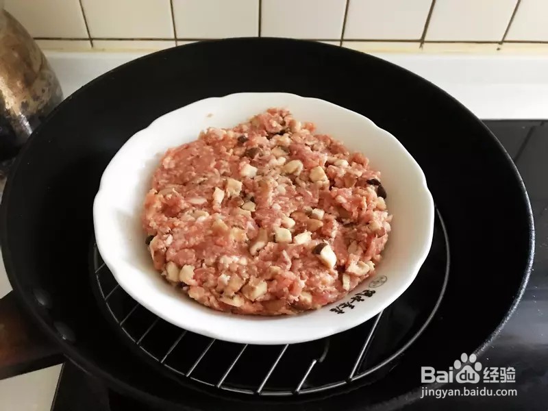 怎样做出家常菜系列之香菇蒸肉饼