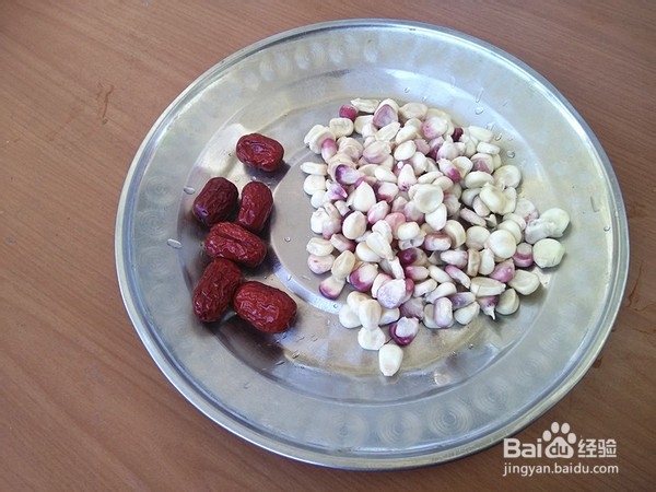 如何制作鸭腿香菇煲