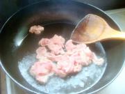黑木耳炒肉片的做法