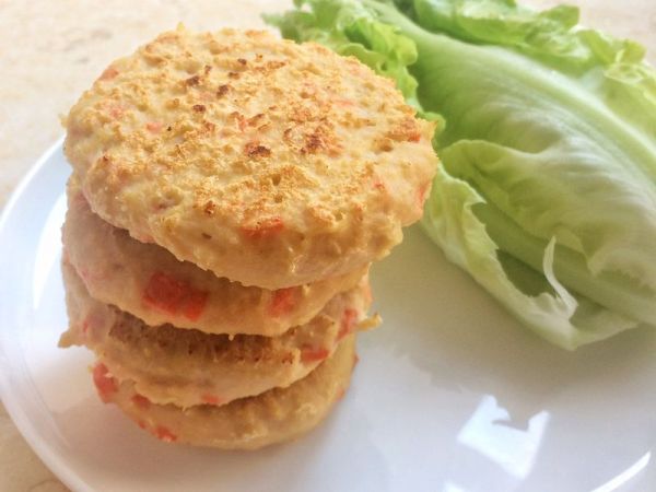 鸡胸肉饼藜麦饭汉堡