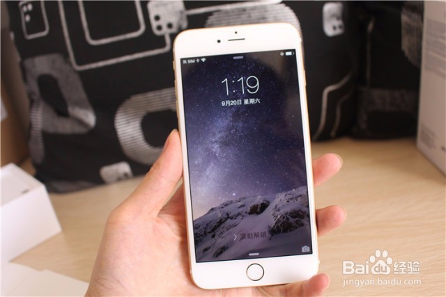 手机进水后屏幕有条纹怎么处理