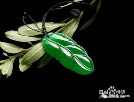 灵韵动人的翡翠叶子，让这个夏天的你美得与众不同