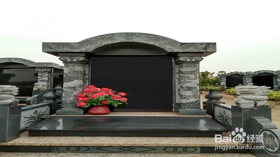 去墓地扫墓时该注意哪些？