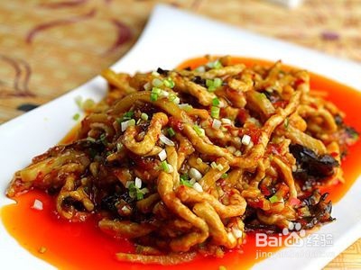 鱼香肉丝的传统做法