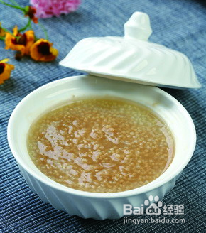 怎么做小米粥滋补产妇身体，让体力尽快恢复？
