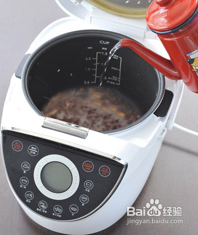 红枣粥—养颜又美白