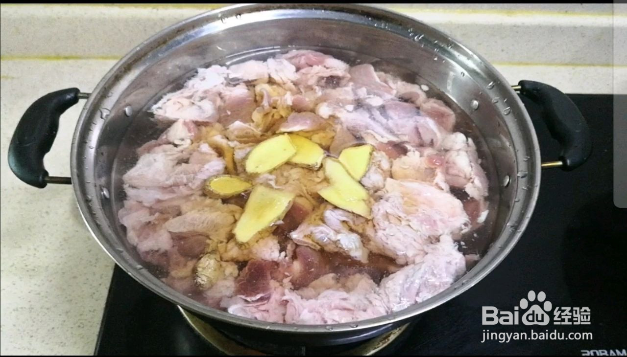 筋头巴脑牛肉火锅的做法