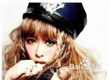 打造焦点派对妆的基本步骤